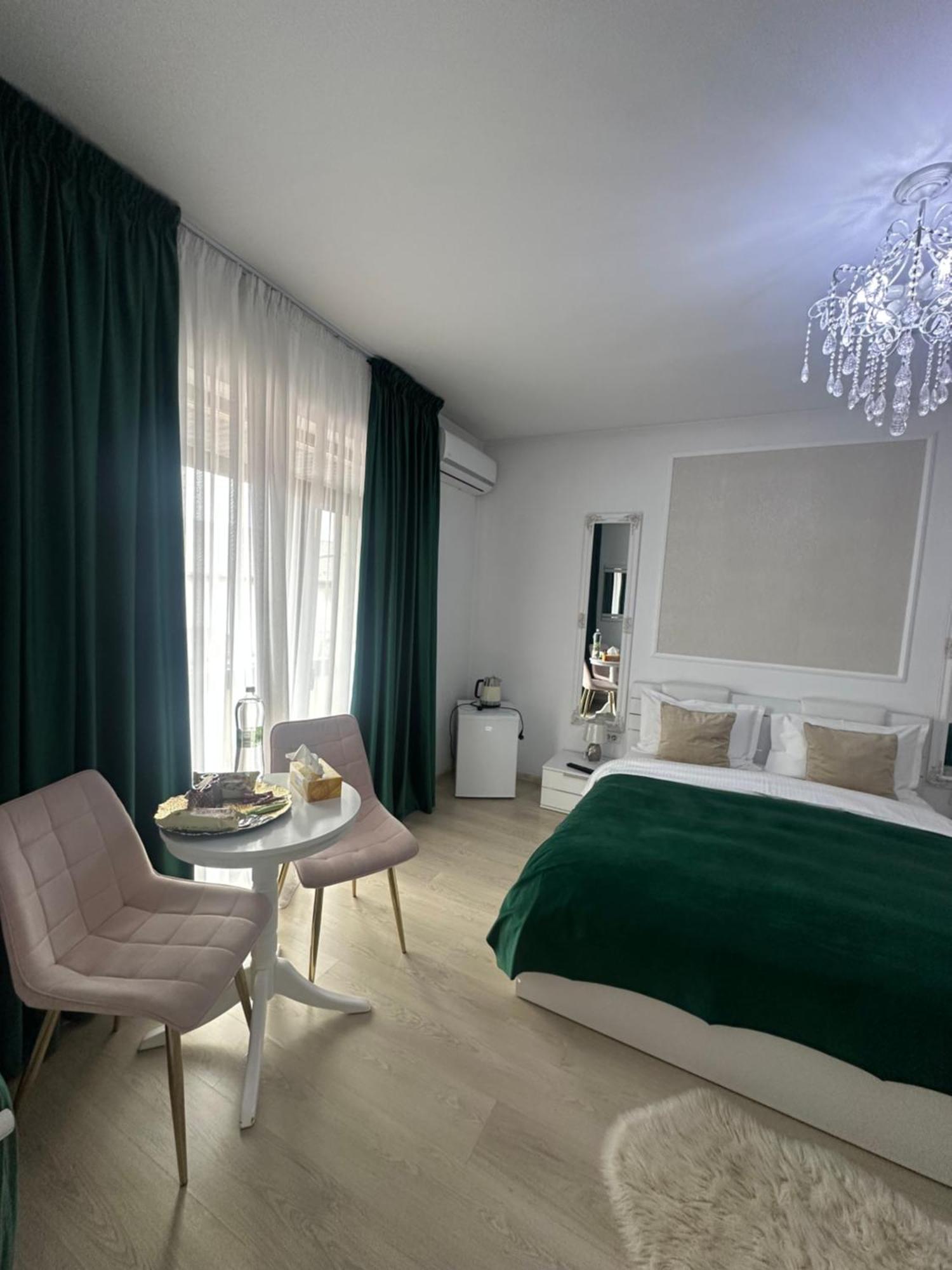 Vila Zoe Bucharestairport&Therme&Parking 오토페니 외부 사진