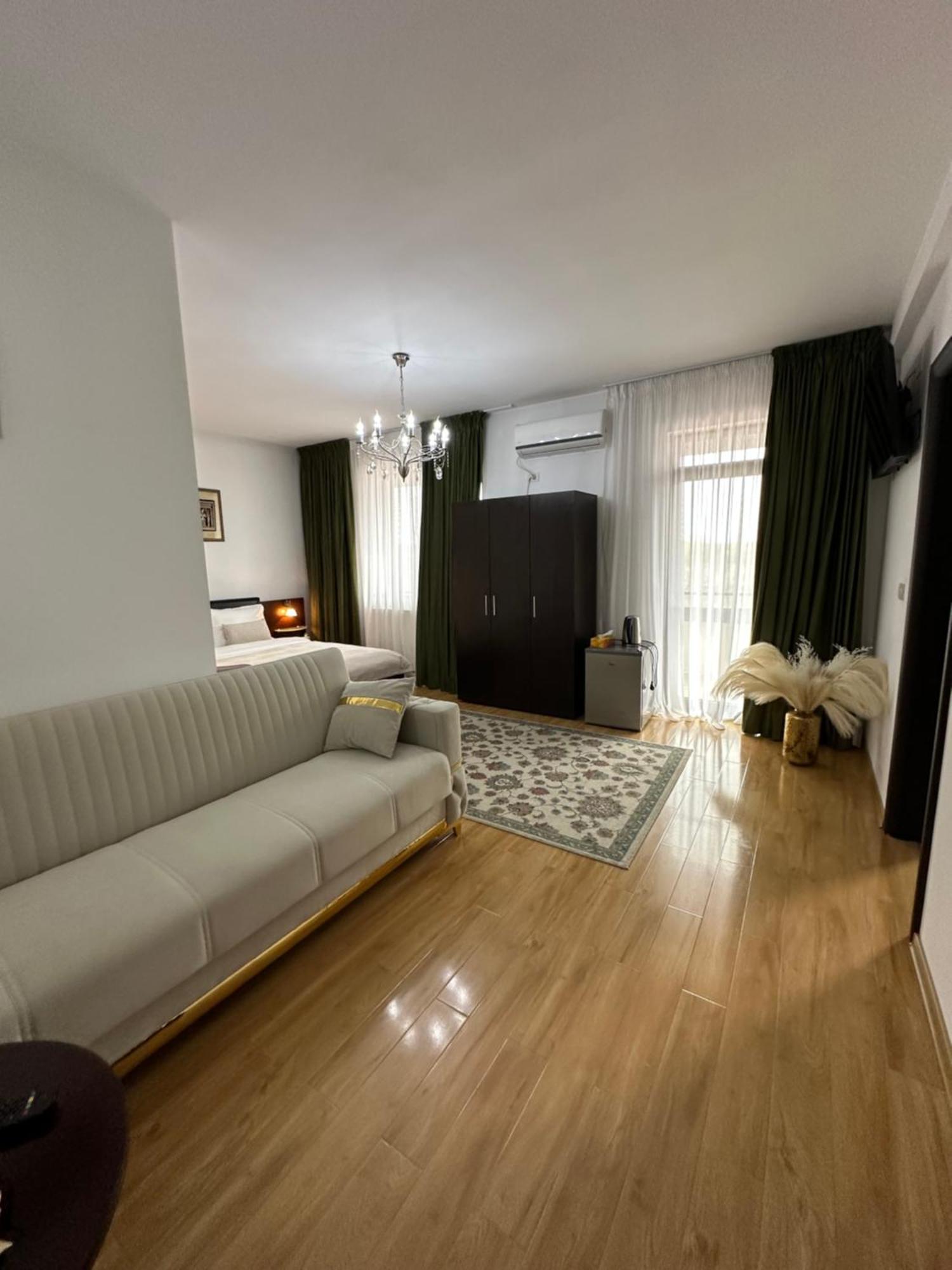 Vila Zoe Bucharestairport&Therme&Parking 오토페니 외부 사진