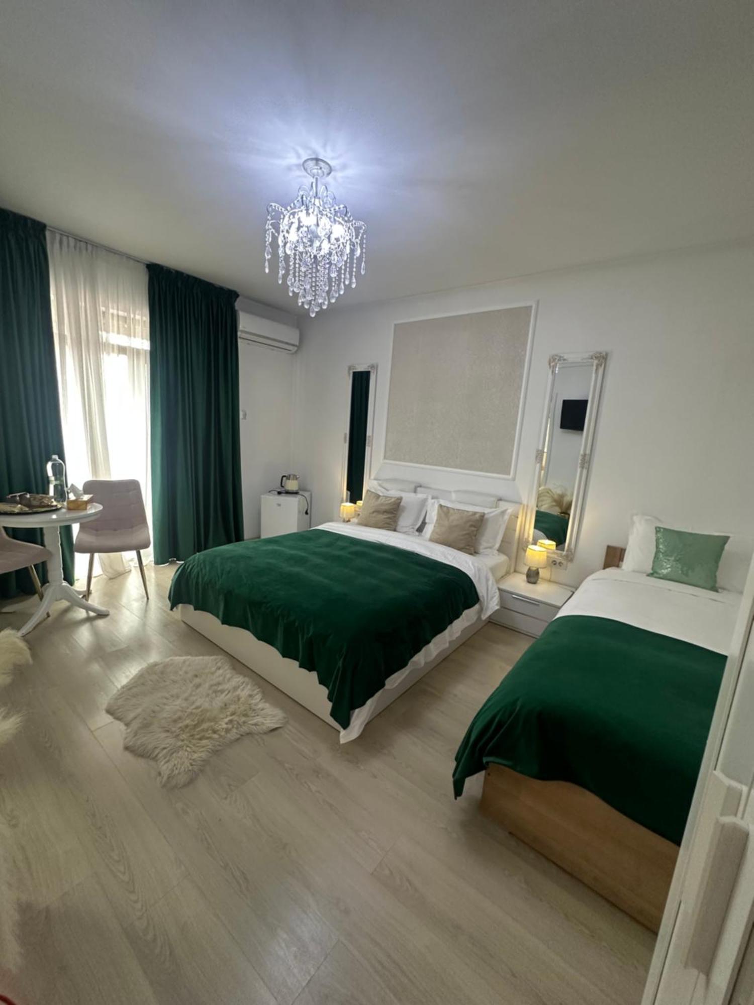 Vila Zoe Bucharestairport&Therme&Parking 오토페니 외부 사진